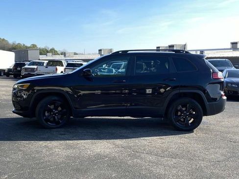 Used 2020 Jeep Cherokee Latitude Plus image 7