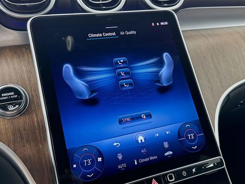 Certified 2025 Mercedes-Benz GLC 300 image 16