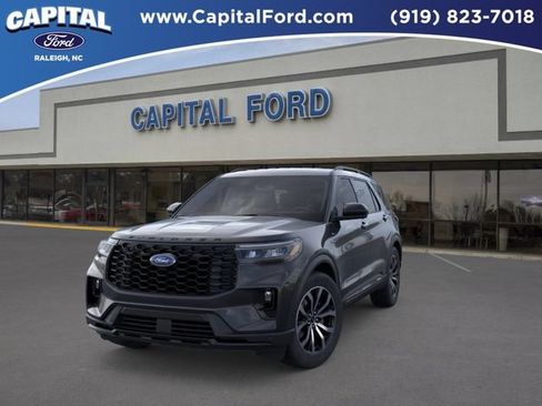 New 2026 Ford Explorer ST-Line RWD image 2