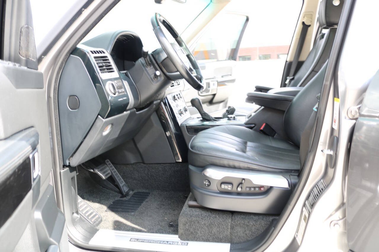 Used 2011 Land Rover Range Rover Supercharged AWD/4WD image 96