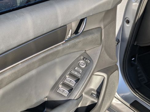 Used 2022 Honda Accord Sport image 36