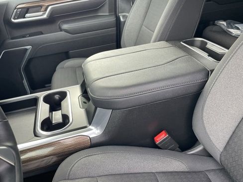 Certified 2025 Chevrolet Silverado 3500 LT w/ All Star Edition image 37