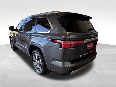 Certified 2024 Toyota Sequoia Capstone AWD/4WD image 5