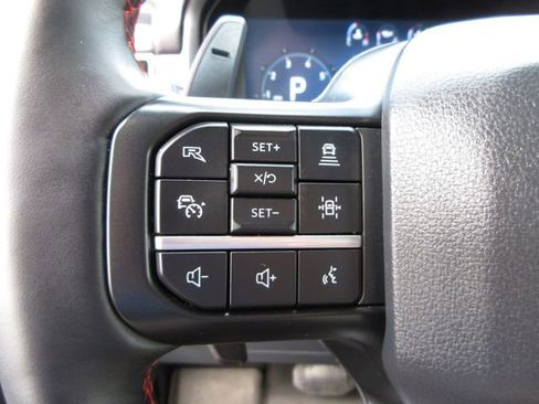 Used 2025 Ford F150 Raptor AWD/4WD image 15