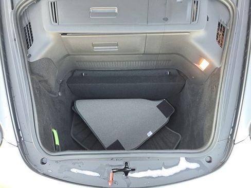 Used 2012 Porsche Cayman R image 15