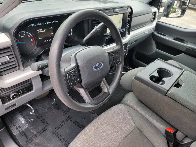 Certified 2025 Ford F250 XLT w/ Snow Plow Prep Package AWD/4WD image 12
