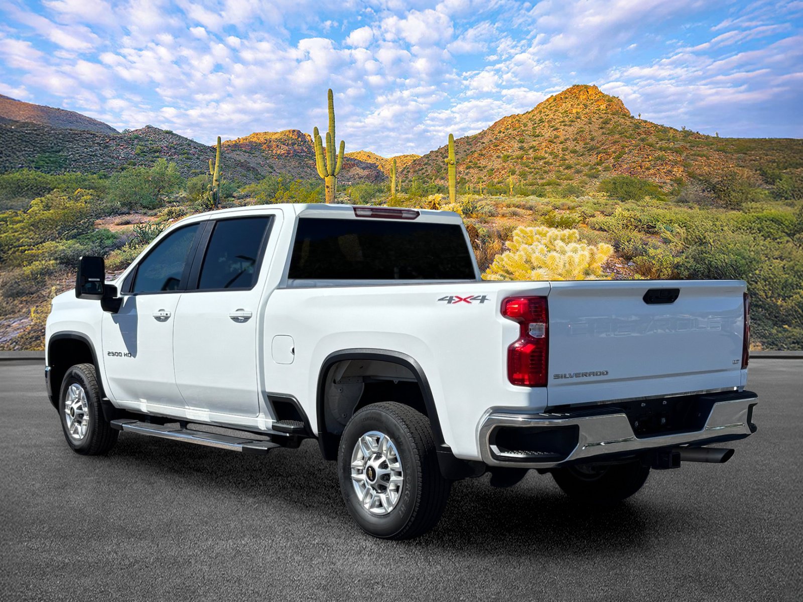 Used 2025 Chevrolet Silverado 2500 LT w/ Convenience Package AWD/4WD image 6
