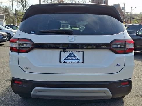 Used 2025 Honda Pilot EX-L image 5