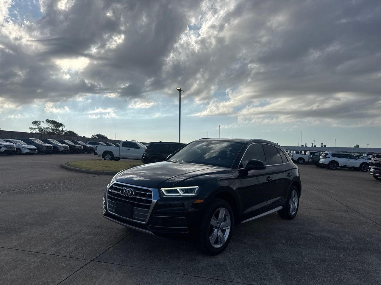 Used 2019 Audi Q5 2.0T Premium Plus AWD/4WD image 11