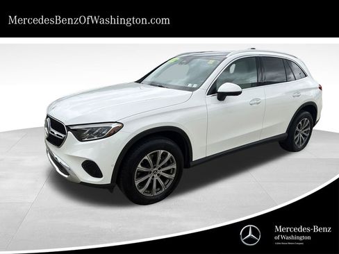 Used 2026 Mercedes-Benz GLC 300 4MATIC image 1