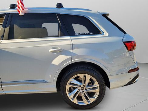 Used 2022 Audi Q7 2.0T Premium Plus w/ Premium Plus Package image 26