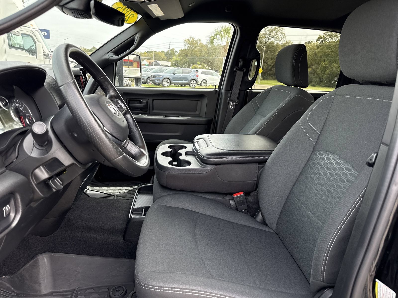 Used 2025 RAM 2500 Tradesman AWD/4WD image 9