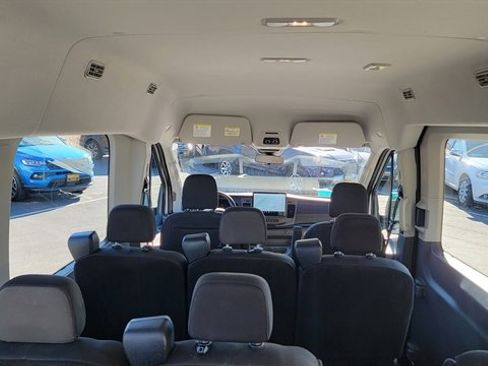 Used 2022 Ford Transit 350 XLT image 50