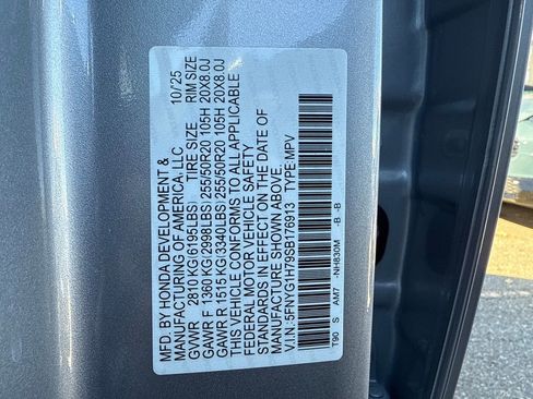 New 2025 Honda Pilot Touring image 27