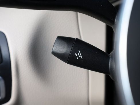 Used 2022 Mercedes-Benz GLC 300 image 41