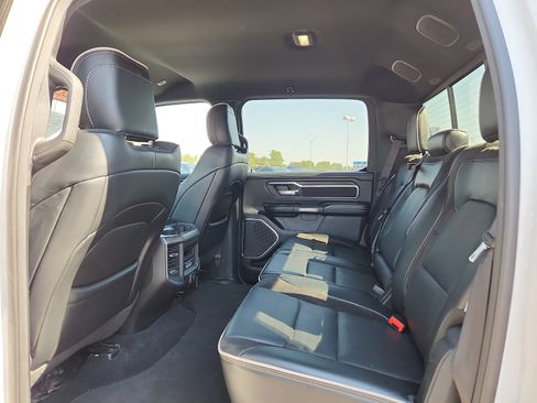 Used 2025 RAM 1500 Laramie AWD/4WD image 11