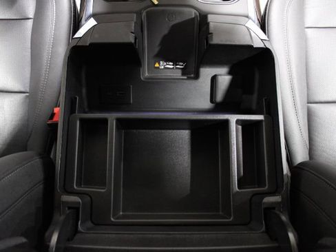 Used 2023 GMC Sierra 1500 SLT w/ SLT Premium Package image 34