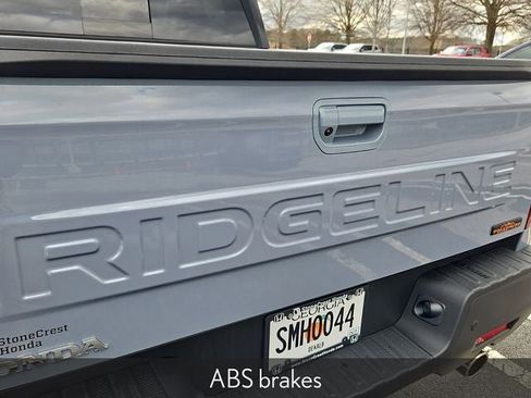 Certified 2025 Honda Ridgeline TrailSport+ image 36