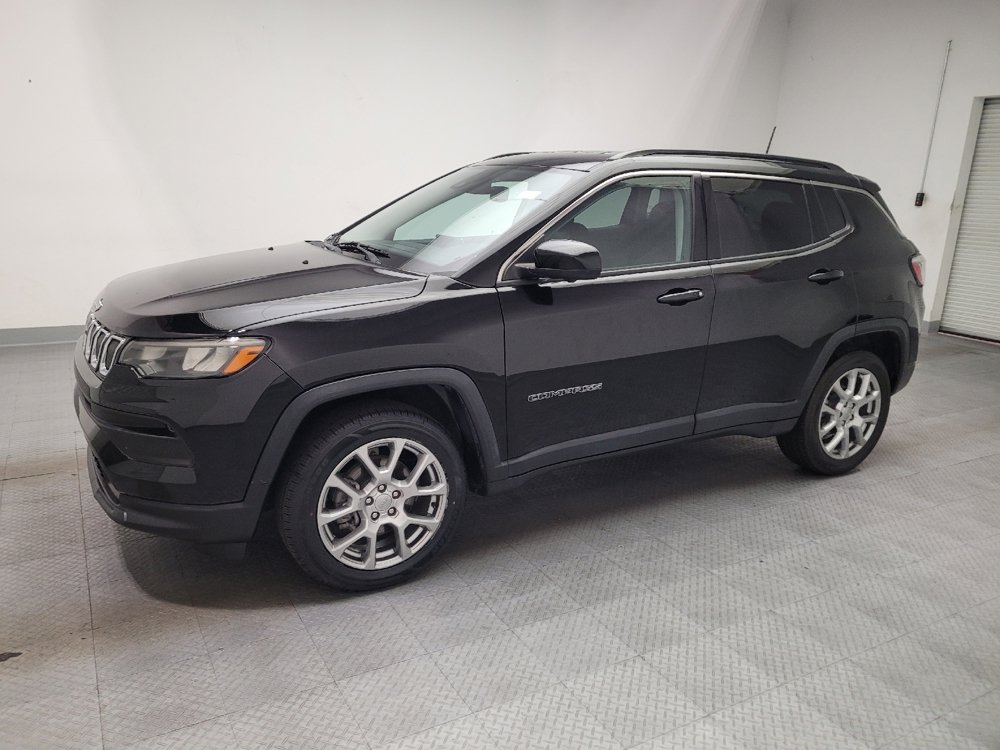 Used 2022 Jeep Compass Latitude AWD/4WD image 2