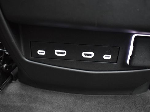 Used 2022 Cadillac Escalade Sport Platinum image 35