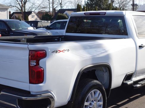 Used 2022 Chevrolet Silverado 2500 W/T w/ WT Convenience Package AWD/4WD image 13