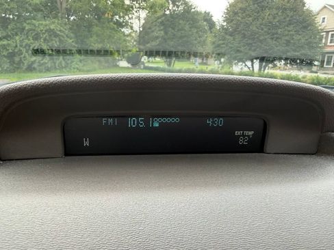 Used 2009 Ford Focus SES FWD image 23