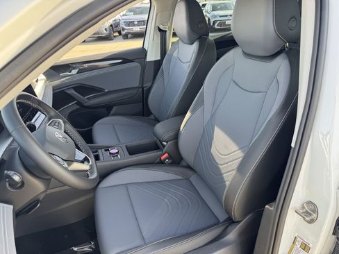 New 2026 Volkswagen Tiguan SE FWD image 23