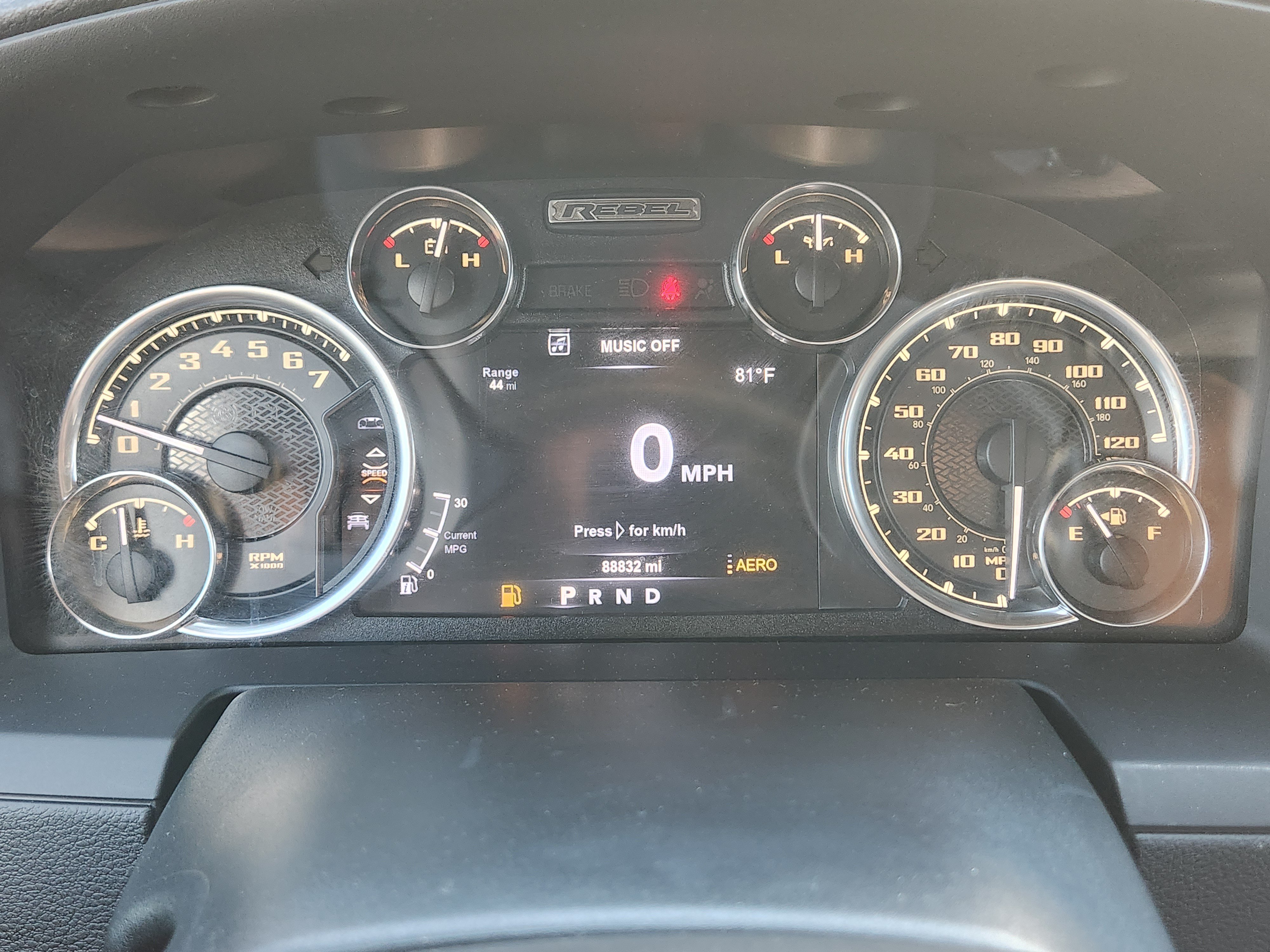 Used 2018 RAM 1500 Rebel w/ Luxury Group AWD/4WD image 11