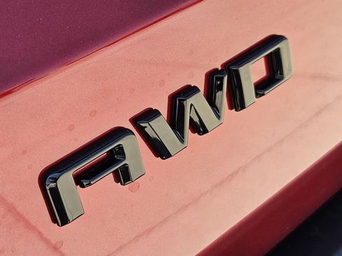 New 2026 Chevrolet Traverse Z71 w/ Driver Confidence Package image 11