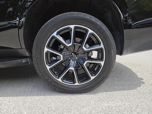 Used 2023 Chevrolet Tahoe RST w/ Sport Performance Package RWD image 22