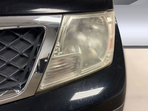 Used 2014 Nissan Frontier S image 10