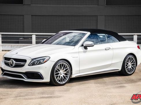 Used 2017 Mercedes-Benz C 63 AMG AMG C 63 image 40