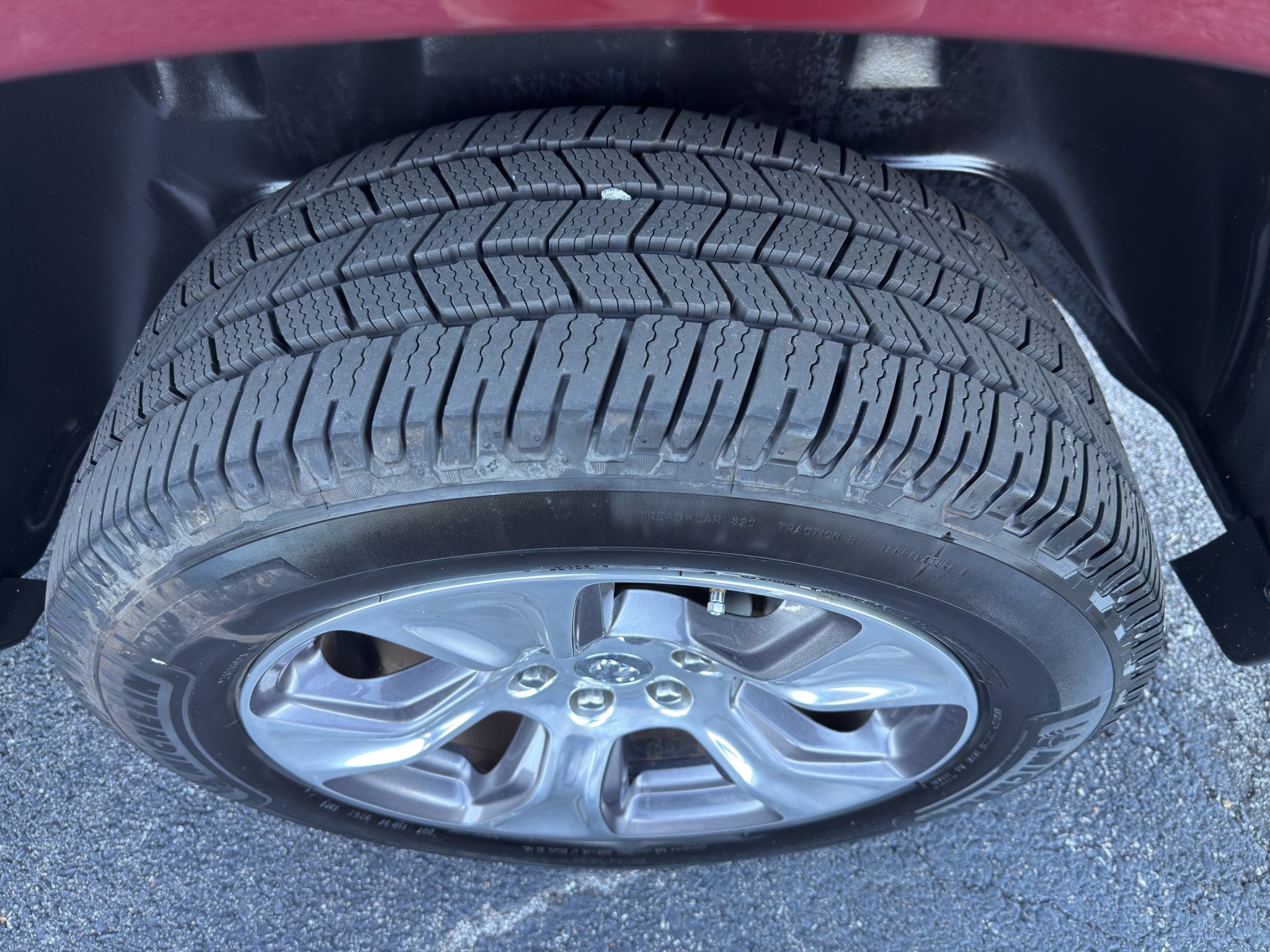 Used 2020 RAM 1500 Laramie AWD/4WD image 14