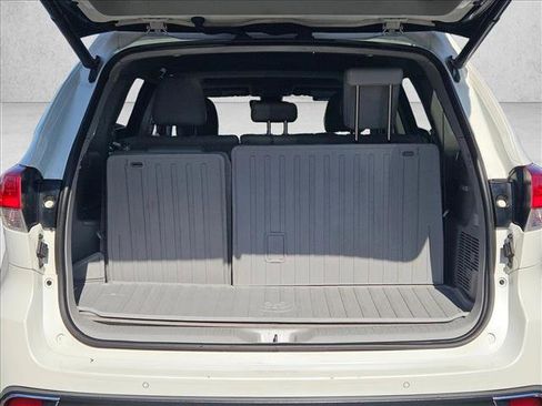 Used 2019 Toyota Highlander Limited image 6