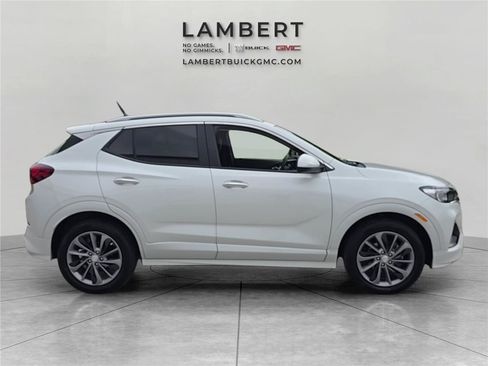 Used 2023 Buick Encore GX Select w/ Sport Touring Package FWD image 4