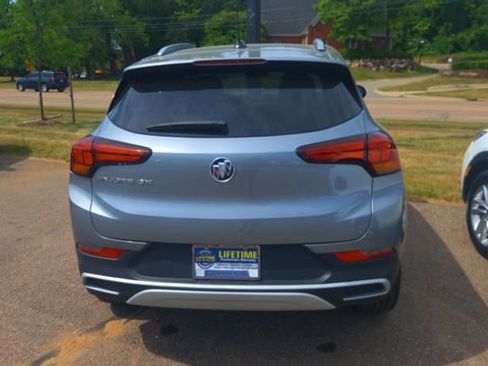 Used 2023 Buick Encore GX Select w/ Experience Buick Package FWD image 8