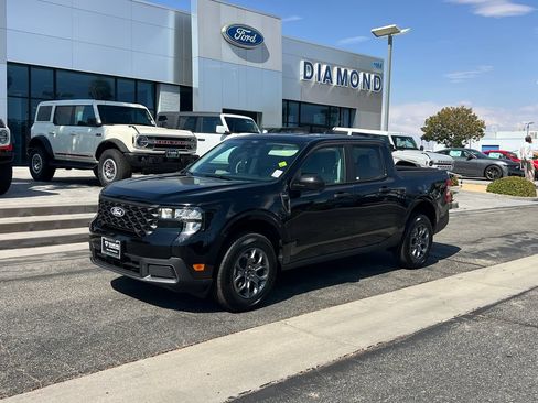New 2026 Ford Maverick XLT FWD image 2