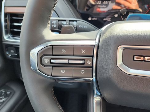 New 2026 GMC Yukon Denali w/ Denali Reserve Package image 22