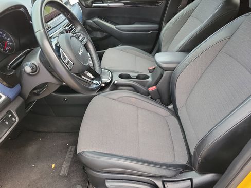 Used 2022 Kia Seltos S AWD/4WD image 3