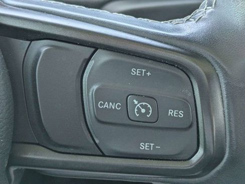 Used 2021 Jeep Wrangler Unlimited Sport image 22