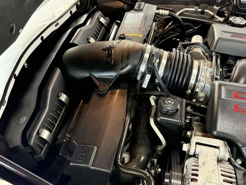 Used 2005 Chevrolet Corvette Coupe w/ Preferred Equipment Group image 22