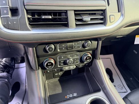 Used 2024 Chevrolet Tahoe RST w/ Luxury Package image 20