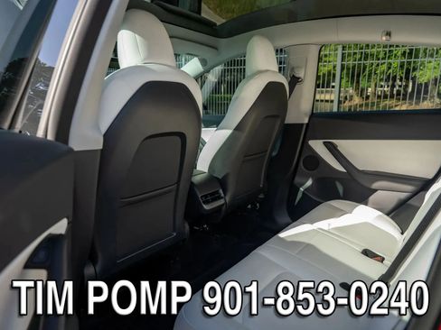 Used 2022 Tesla Model Y Performance AWD/4WD image 12