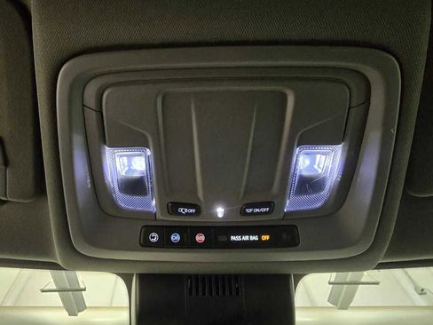 New 2025 Chevrolet Silverado 1500 LT w/ Z71 Off-Road Package image 9