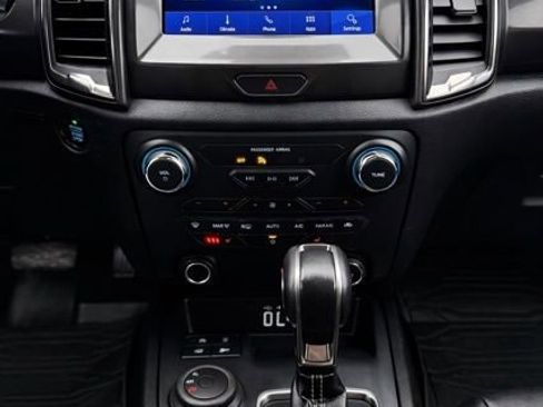 Used 2021 Ford Ranger Lariat w/ Trailer Tow Package image 17