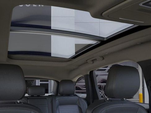 New 2026 Lincoln Nautilus Reserve image 22