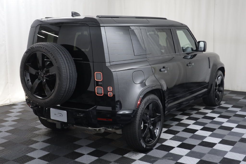 Certified 2026 Land Rover Defender 110 X-Dynamic SE AWD/4WD image 19