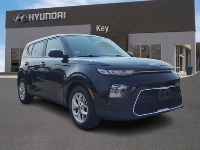 Used 2022 Kia Soul LX w/ Technology Package