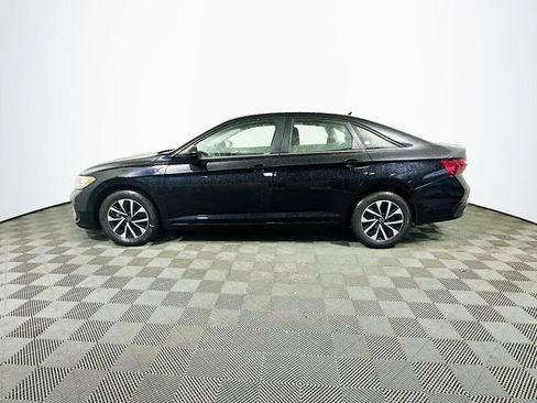 Used 2024 Volkswagen Jetta S image 5