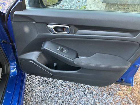Used 2023 Honda Civic Sport image 20